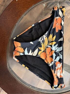 Roxy Black Floral Bikini Bottom with Yellow & Light Blue Blooms size medium